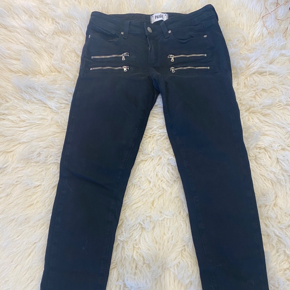 PAIGE Black jeans with cute zippers